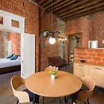 Historical Urban House In Triana Private Chill-out 아파트