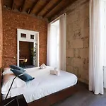 아파트 Historical Urban House In Triana Private Chill-out