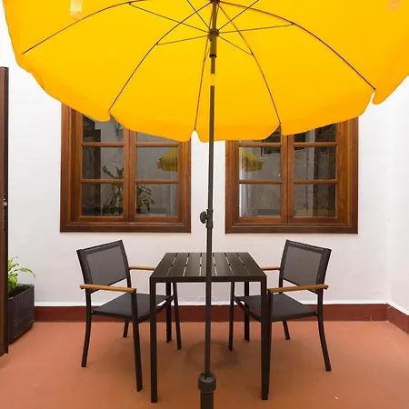 Apartamento Historical Urban House In Triana Private Chill-out